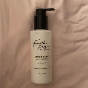 Fourth Ray Beauty “Cloud Bank” milky cleanser
